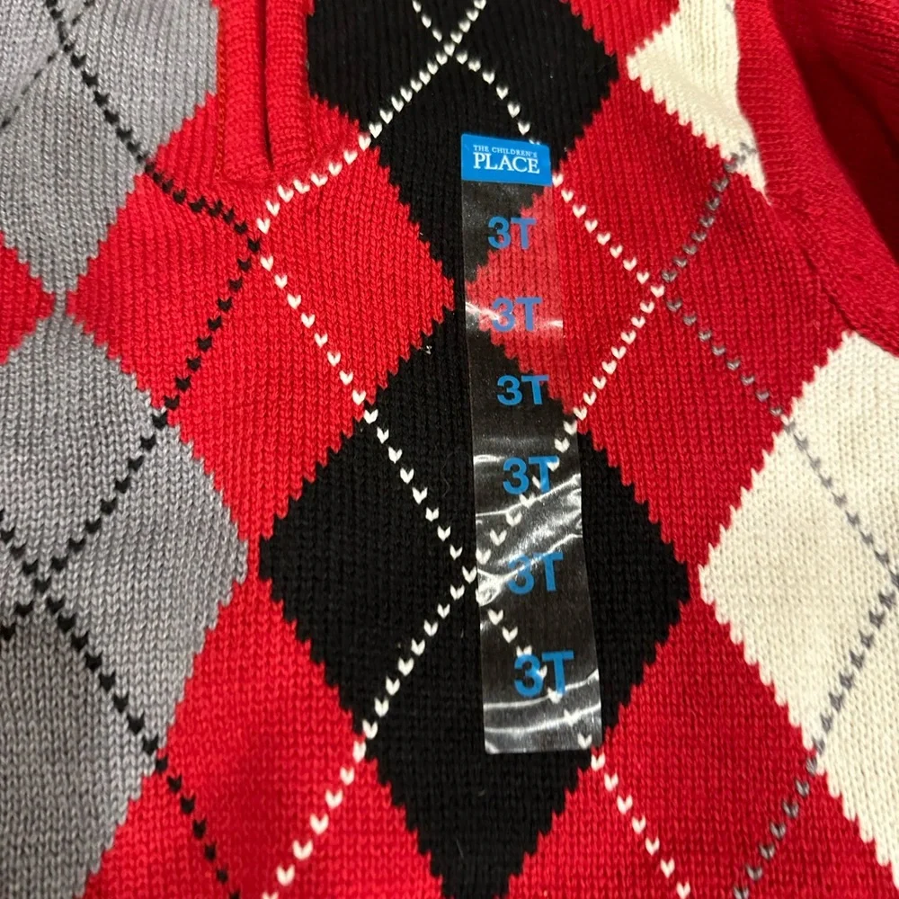 Red Argyle Half-Zip Sweater - new